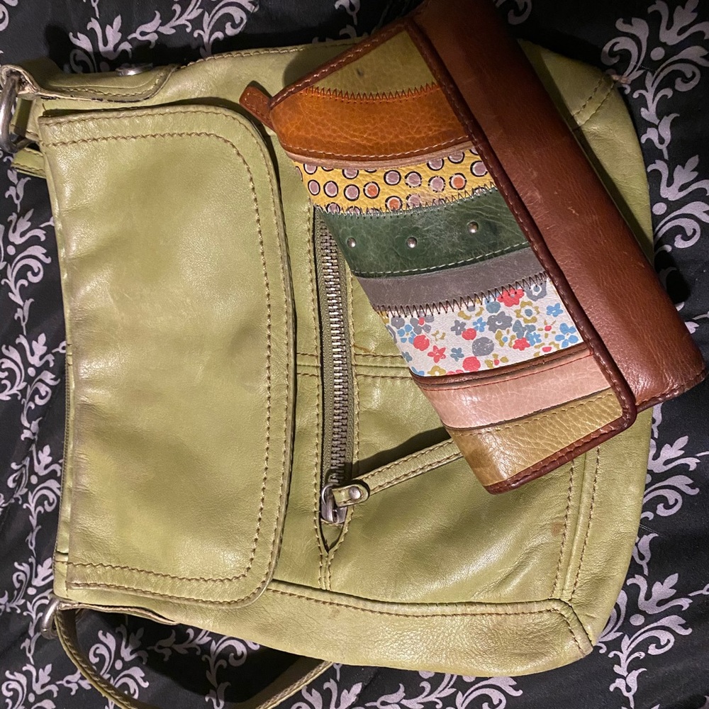 Fossil crossbody purse and fossil wallet.